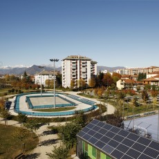 Sistemazione a verde pubblico attrezzato, comprensivi di 2 piste di pattinaggio a rotelle e 1 campo polivalente